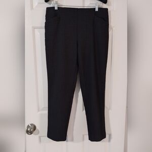 EUC Van Heusen Stretch Extensible Black/Blue Checkered Ankle Pants